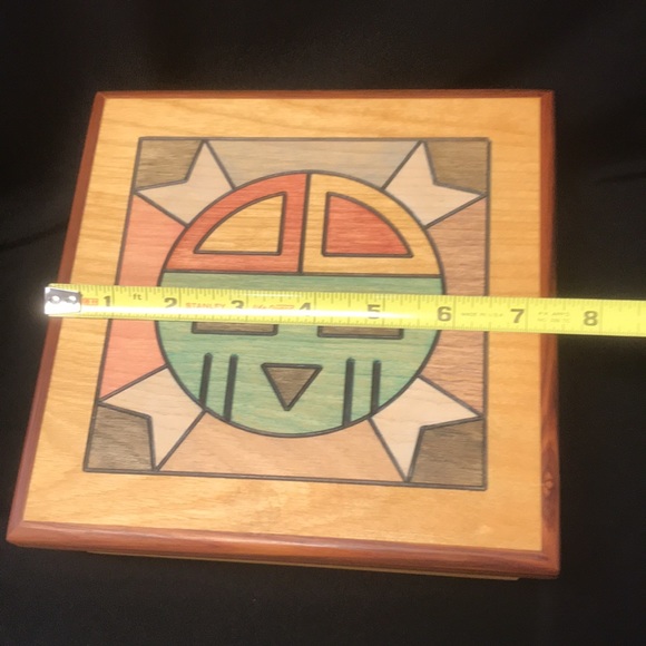 Rick Honyouti Hopi Sunface Wooden Box with Lid - Picture 7 of 10